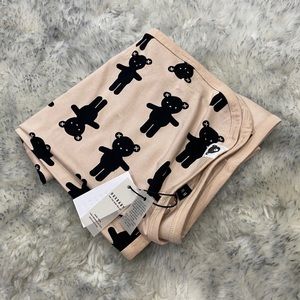 Peach / Nude swaddle blanket HUXBABY